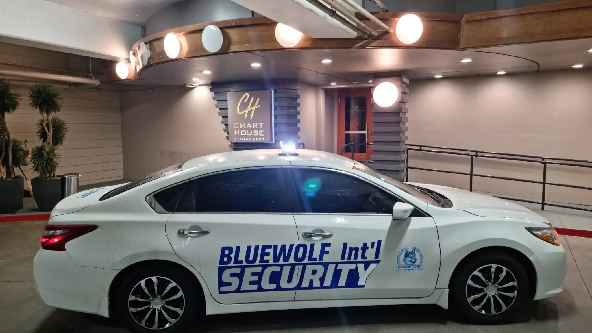 BlueWolf security Mobile:Roving Patrol security at a restaurent